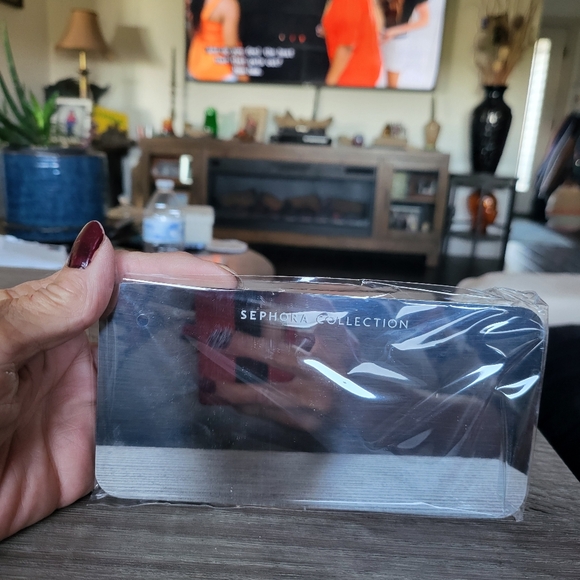 Sephora magnetic brush mirror tray - Picture 2 of 6